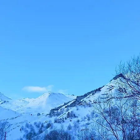 Grand Balcon Pyrzen Апартаменты Люс-Сен-Совёр